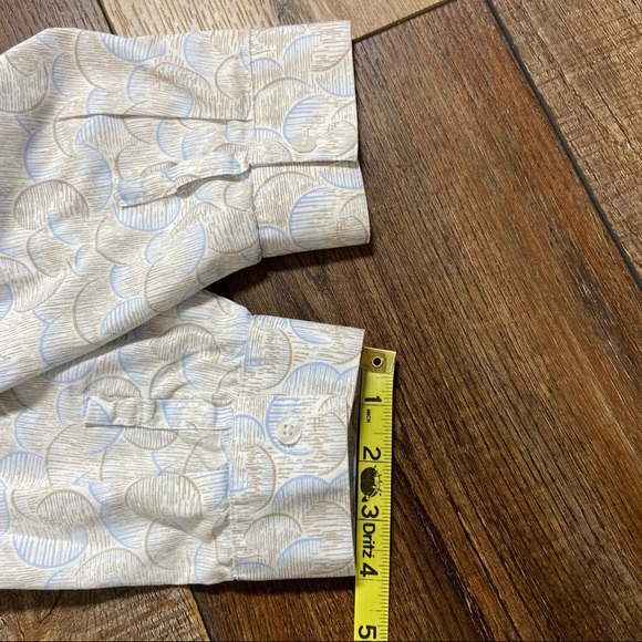 Chico's V Neck Button Down Blouse Size 3 - Picture 10 of 11